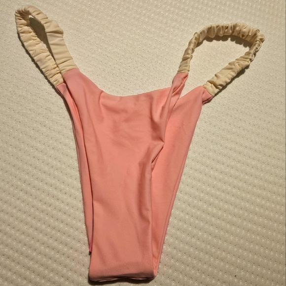 NWT Strawberry Milk Mob Strawberry Milk Bikni Bottom Size L - Picture 4 of 8